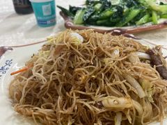 牛肉炒粉-标记美食新鲜猪杂(兴南大道店)