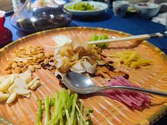 -维园悦谱·海派家常菜(乌鲁木齐南路店)