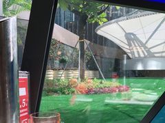 -港丽餐厅(高德置地店)