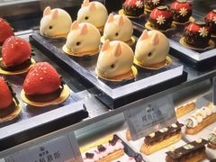 -雍容荟帝王蟹活龙虾展台自助(IFS黑金店)