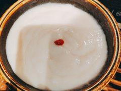 -老牌坊云南鱼豆花火锅(哈西万达店)