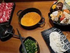 秘制麻酱-呷哺呷哺 黄金牧场 (欢乐谷店)
