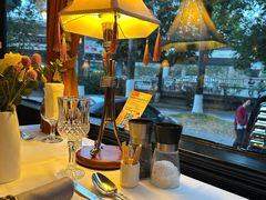 -火车头法国西餐厅