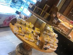 -昆明冠生园·蛋糕·面包(南强街店)