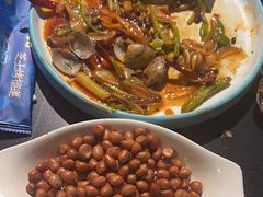 麻辣花甲-大成海鲜烧烤·海鲜粥(长寿路店)
