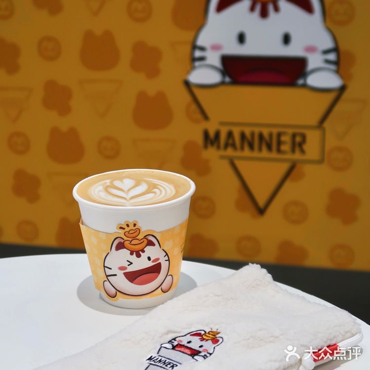 这波联名我服‼️没想到银行还能这么玩！！