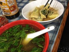 -潘国仙耳光馄饨(黄家阙路店)