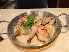 牛肝菌白汁烩春鸡-港丽餐厅(高德置地店)