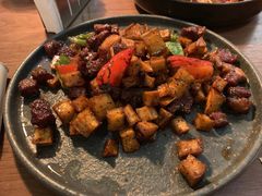 -来龙里 精致 东南亚餐室(万象城店)