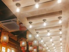 -旧街市鲜货老火锅(大光路店)