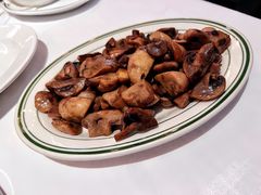 炒蘑菇-Wolfgang’s Steakhouse 沃夫冈牛排馆(上海白玉兰广场店)