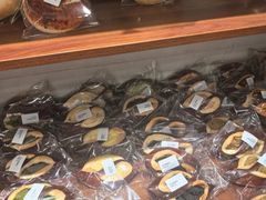 -雀食面包店(钟楼店)