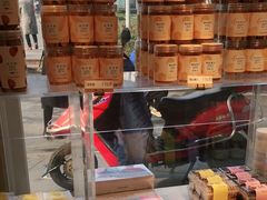 -好利来(光华中心店)