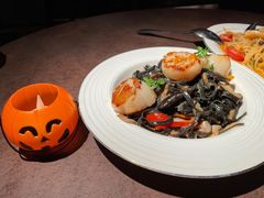 -Oasis Bar & Grill