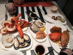 -万达文华酒店·48F云端窗景美食汇自助餐厅