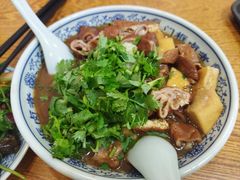 卤煮火烧-门框胡同百年卤煮(新街口店)