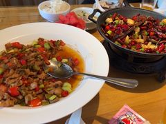 -严记小天府酸菜鱼(西四路店)