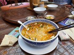-香麒园·过桥米线·南湖雅宴