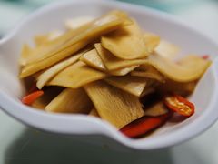 -味上湘菜馆(岳麓山店)