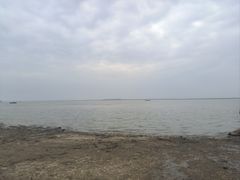 -巴陵广场