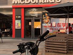 -麦当劳(金稻田路餐)