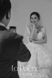 -乐派诗婚纱摄影