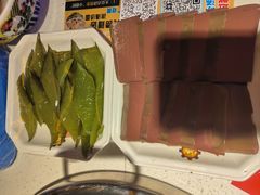 -钢管厂五区小郡肝串串香(滨江店)