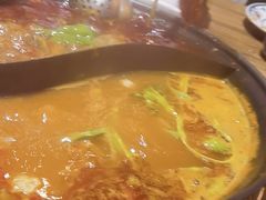 -旧街市鲜货老火锅(大光路店)