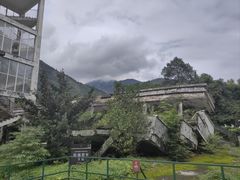 -四川汶川特大地震漩口中学遗址