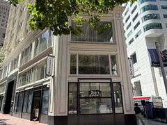 -喜诗糖果(内河码头中心店)