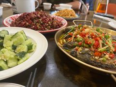 -盐与味葱葱鲫鱼•自贡菜江湖菜(春熙店)