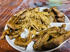 卤味拼盘-五七小李子油焖大虾(总店)