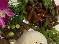 -意卡菲·欢乐聚会餐厅(华侨店)