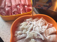 -润园四季椰子鸡火锅(卓越INTOWN店)