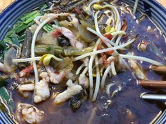 酸菜肉丝米线-梓袍面庄(渝北店)