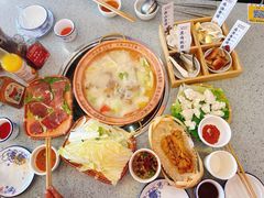 -阿婆情腊排骨火锅(金虹路店)