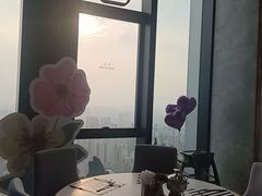 -万达文华酒店·48F云端窗景美食汇自助餐厅