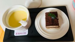 -童谣里医疗级月子中心(独栋湖景店)
