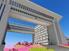 -霍尔果斯国门景区