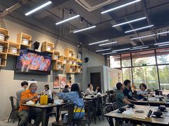 大堂-蚝山·喷汽火山生蚝(前福路店)