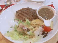 -斗牛士牛排餐厅(嘉里汇店)