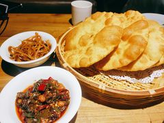 油饼-東舍食唐精品陕菜馆