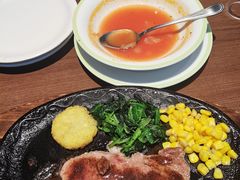 -萨莉亚意式餐厅(南京虹悦城店)