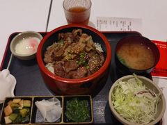 -牛邸·烧肉饭(来福士店)