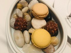 百香果马卡龙-福楼法餐厅FLO