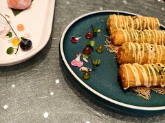 -景月阁空中食府(希尔顿酒店)