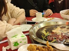 -山城年华老火锅(玉林店)