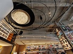 -黑胶星球(华发中城商都店)