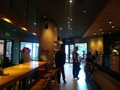 -星巴克(杭州西湖银泰1F店)