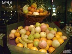 水果-广州花园酒店-凌璇阁360度高空海鲜自助餐CAROUSEL